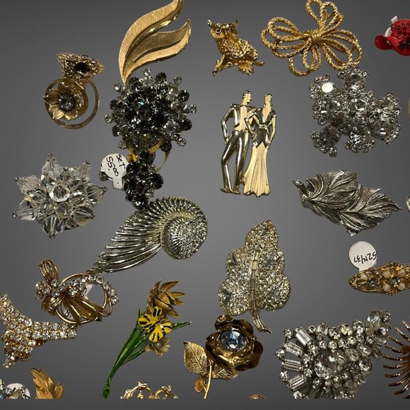 Huge Lot Vintage Brooches Pins Womens Jewelry - Picture 3 of 14